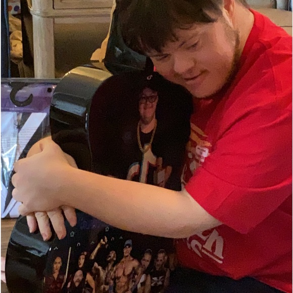 💙💛 fundraiser for Joshua’s adventures 💙💛 - Picture 3 of 12